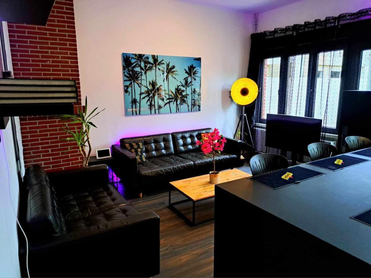 Petite Chambre Dans Une Jolie Colocation Luik Buitenkant foto